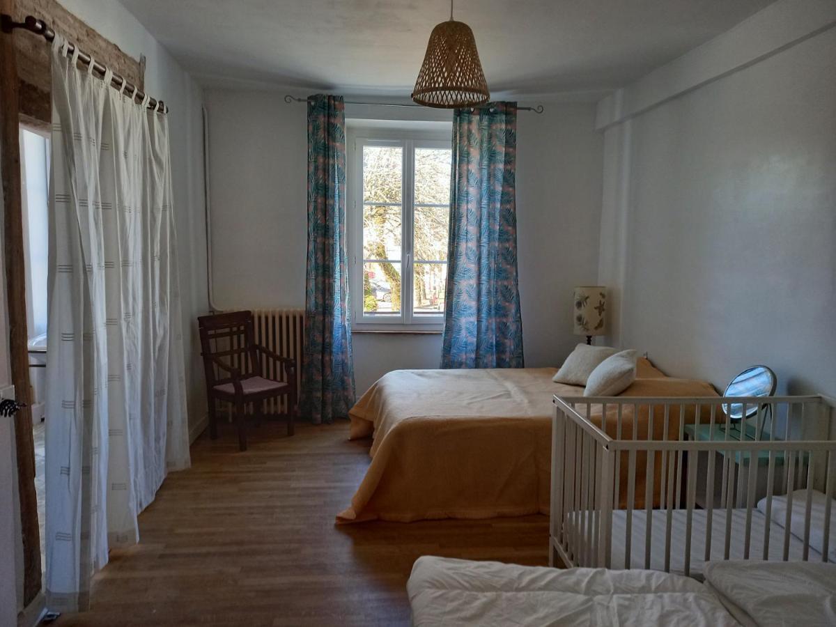Maison Violette En Berry Aigurande Ngoại thất bức ảnh